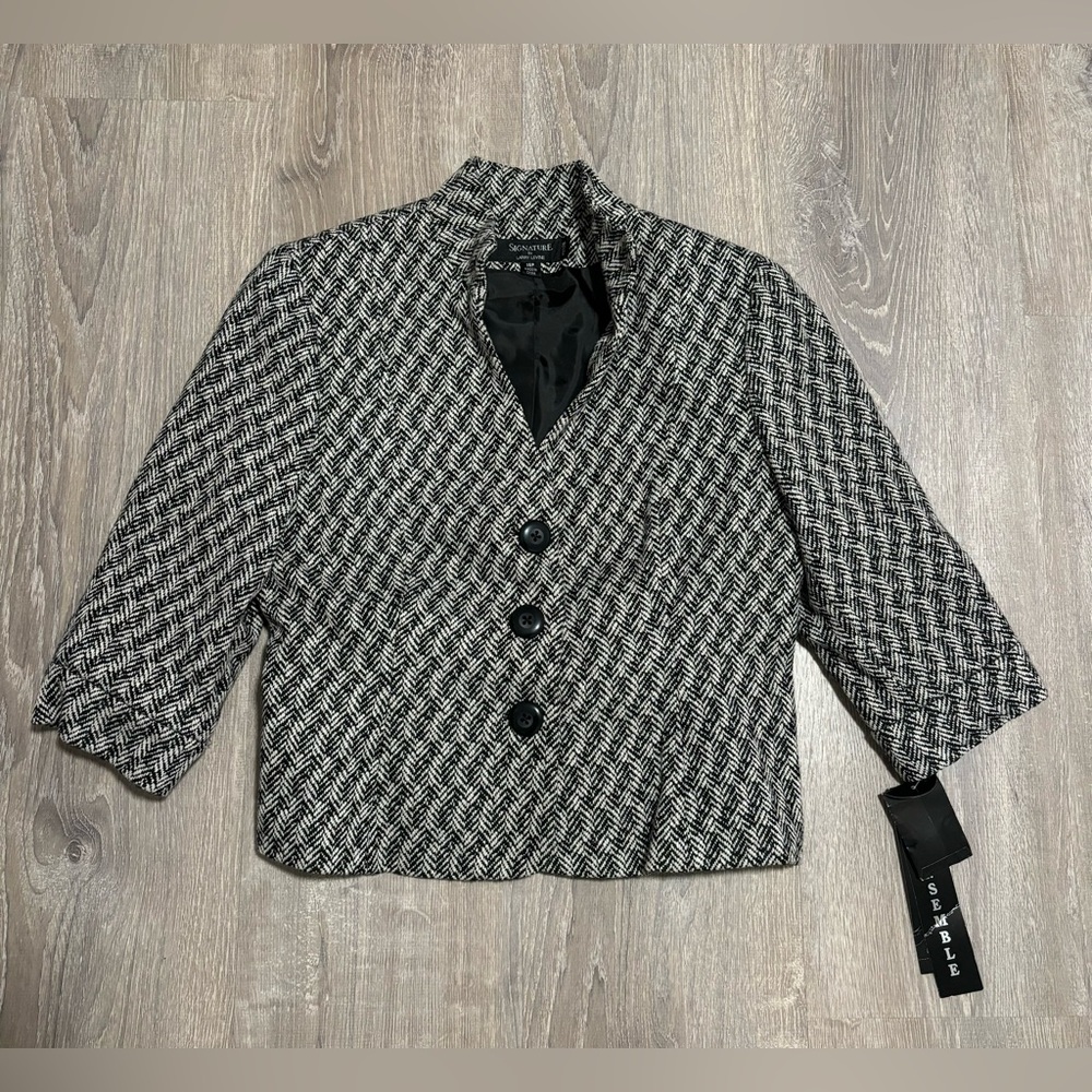 Signature By Larry Levine Women’s NWT Jacket Size 14P Black And White
